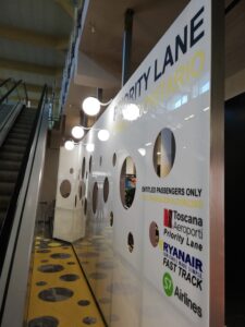 Pubblidea: Aeroporto Pisa - Priority Line